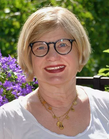 Dr. Christiane Siefert-Ajtai